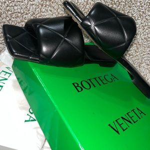 Bottega Veneta Black Sandals